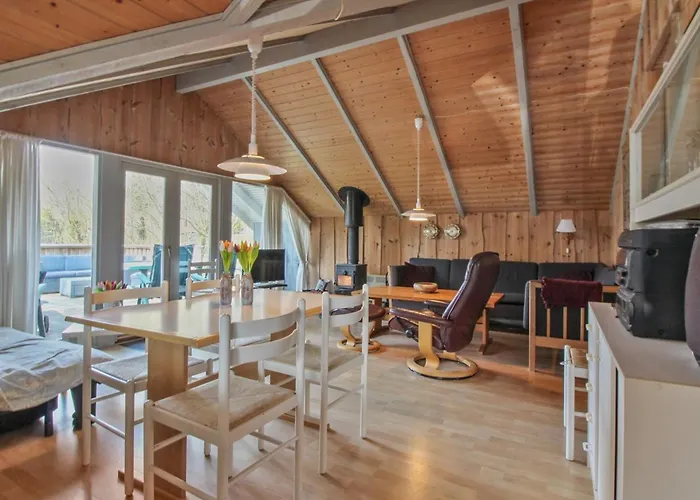 Carlotta - 12km From The Sea By Interhome *