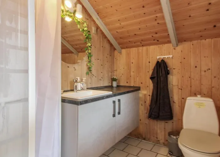 Carlotta - 12km From The Sea By Interhome